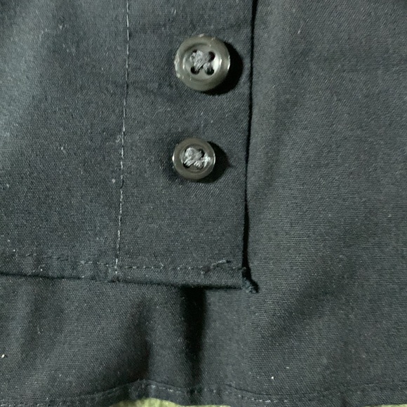 Men’s Stafford black, long sleeve dress shirt.  Fitted.  Size 32-33. 16 1/2 - Picture 6 of 8